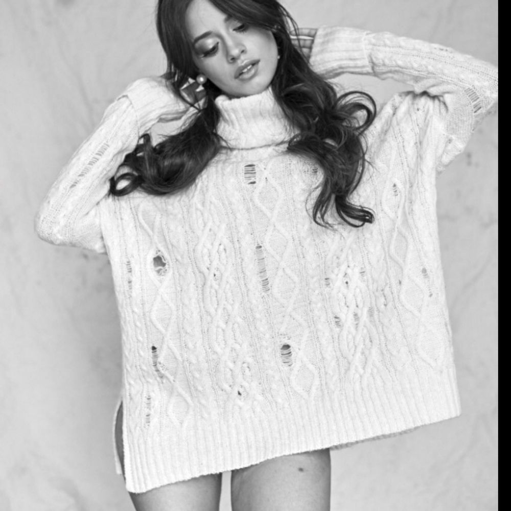 Free People Wool/Alpaca Blend Cowl Neck Distressed Sweater Size Small